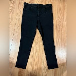 Black American eagle skinny jeans